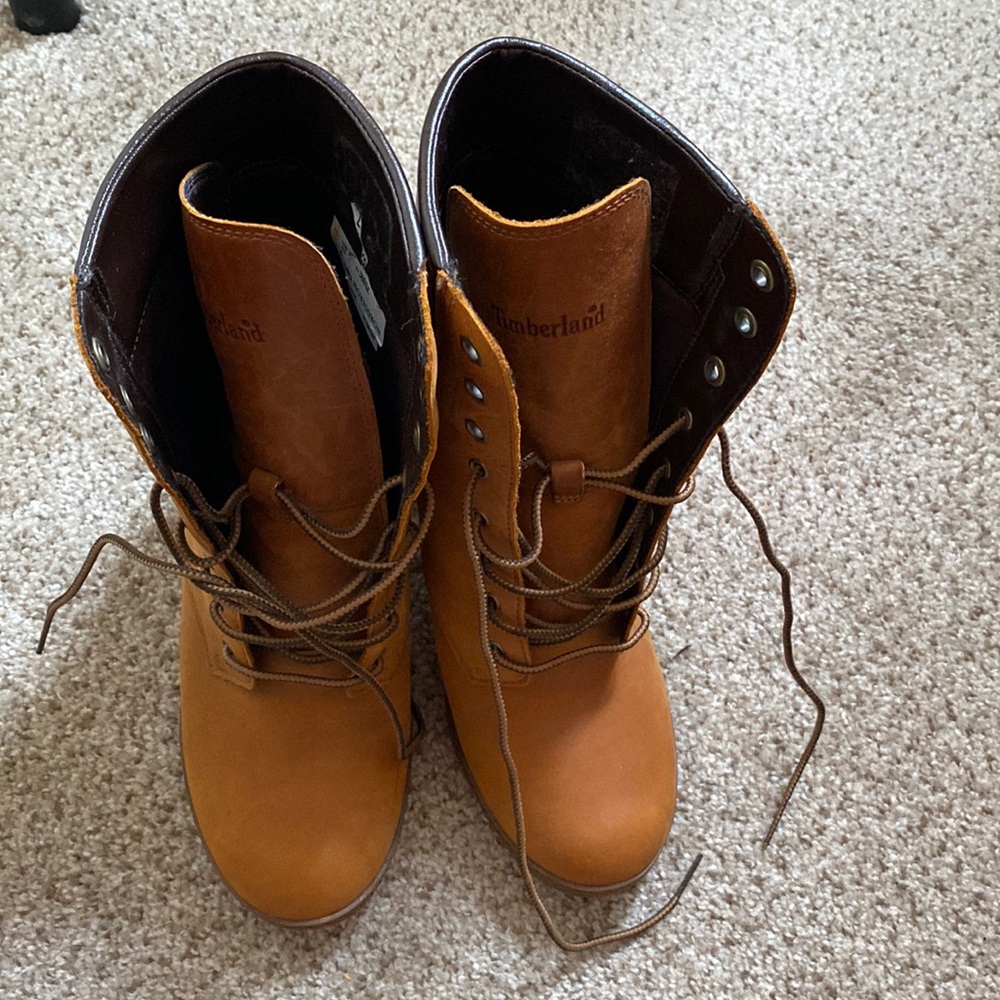 Timberland boots new never worn!!! no box